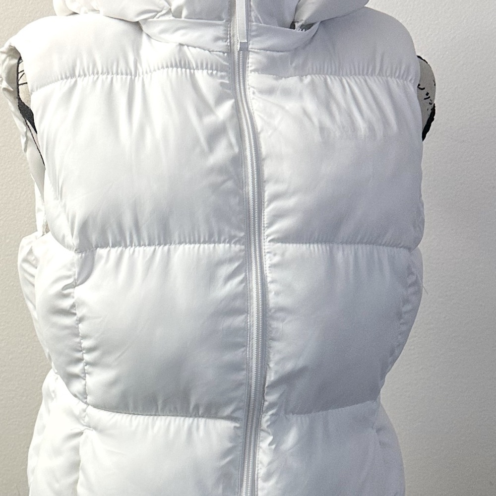 Women’s White Astral II Insulated Vest – Size 6 🤍❄️ - Picture 6 of 7